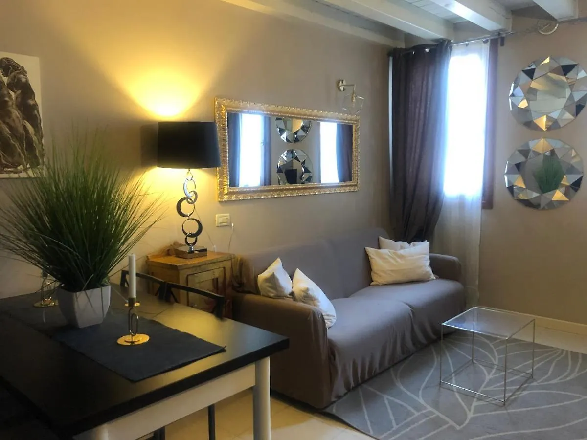 Villa Giotto Luxury Suite&Apartments Mestre Aparthotel