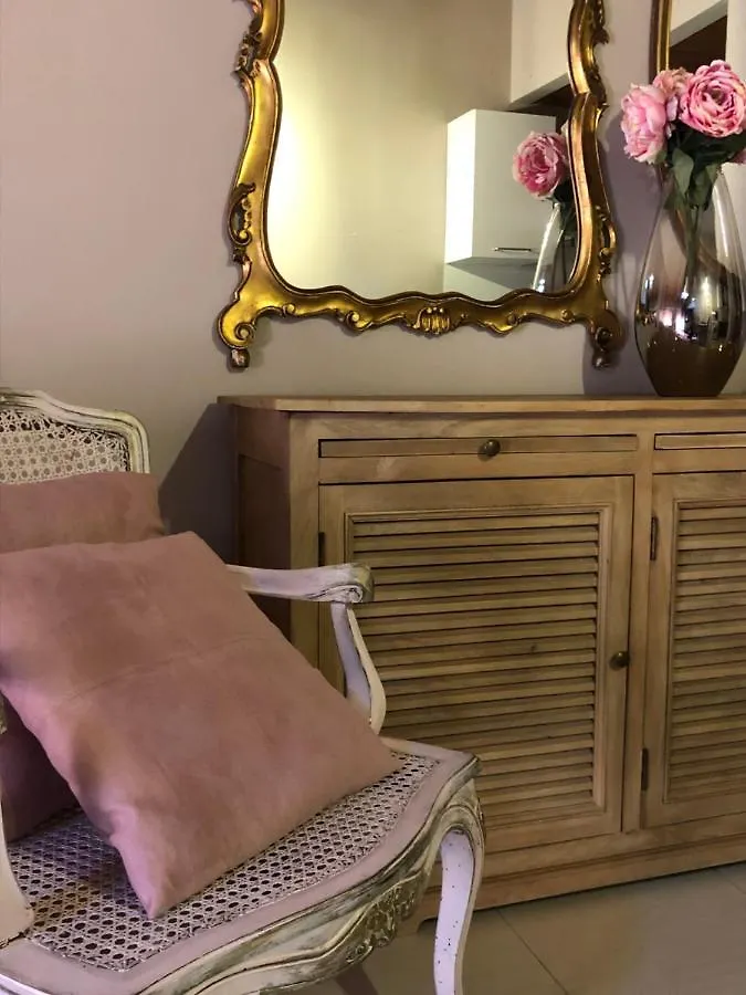 Villa Giotto Luxury Suite & Apartments メストレ