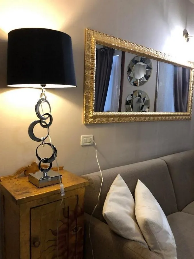 Villa Giotto Luxury Suite & Apartments メストレ