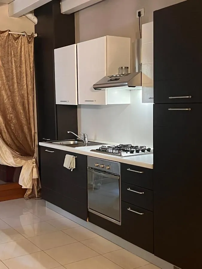 Villa Giotto Luxury Suite & Apartments メストレ アパートホテル